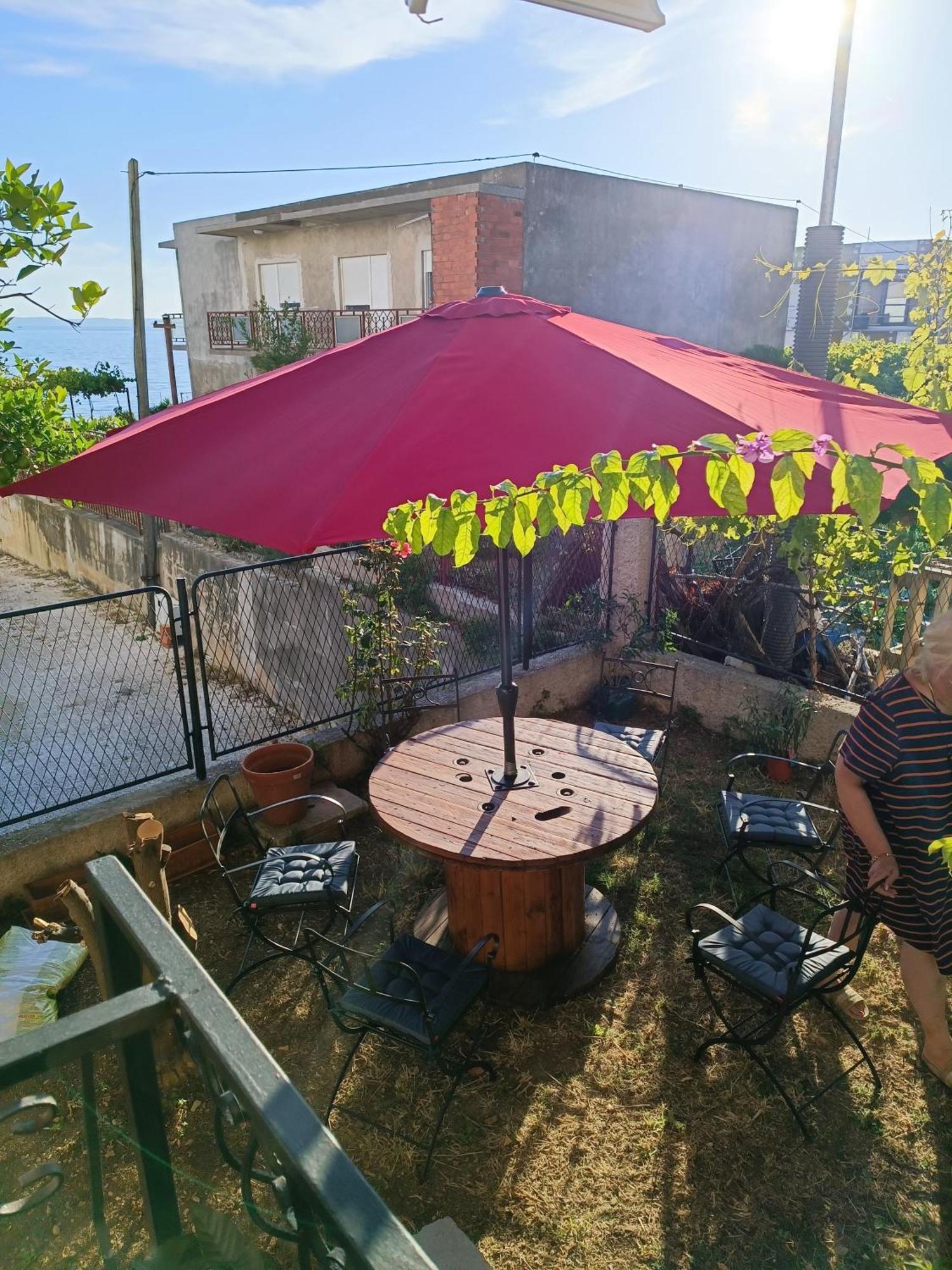 Apartman Dag Podstrana Exterior foto